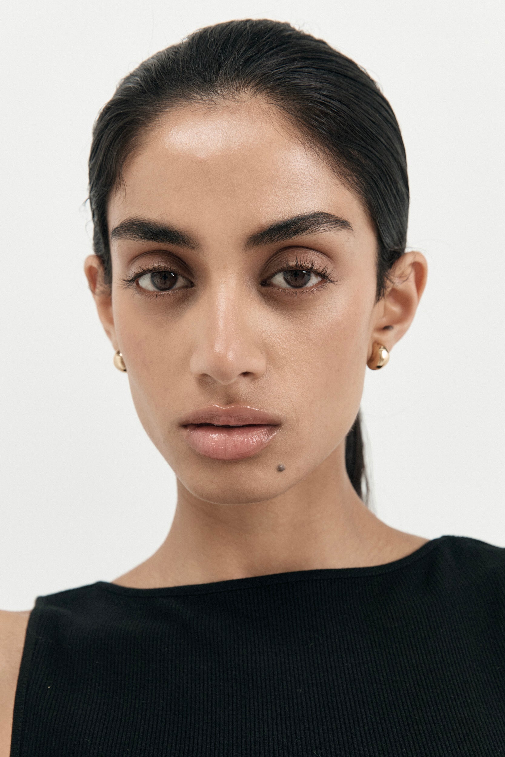 Figure Hoops - Small - Gold