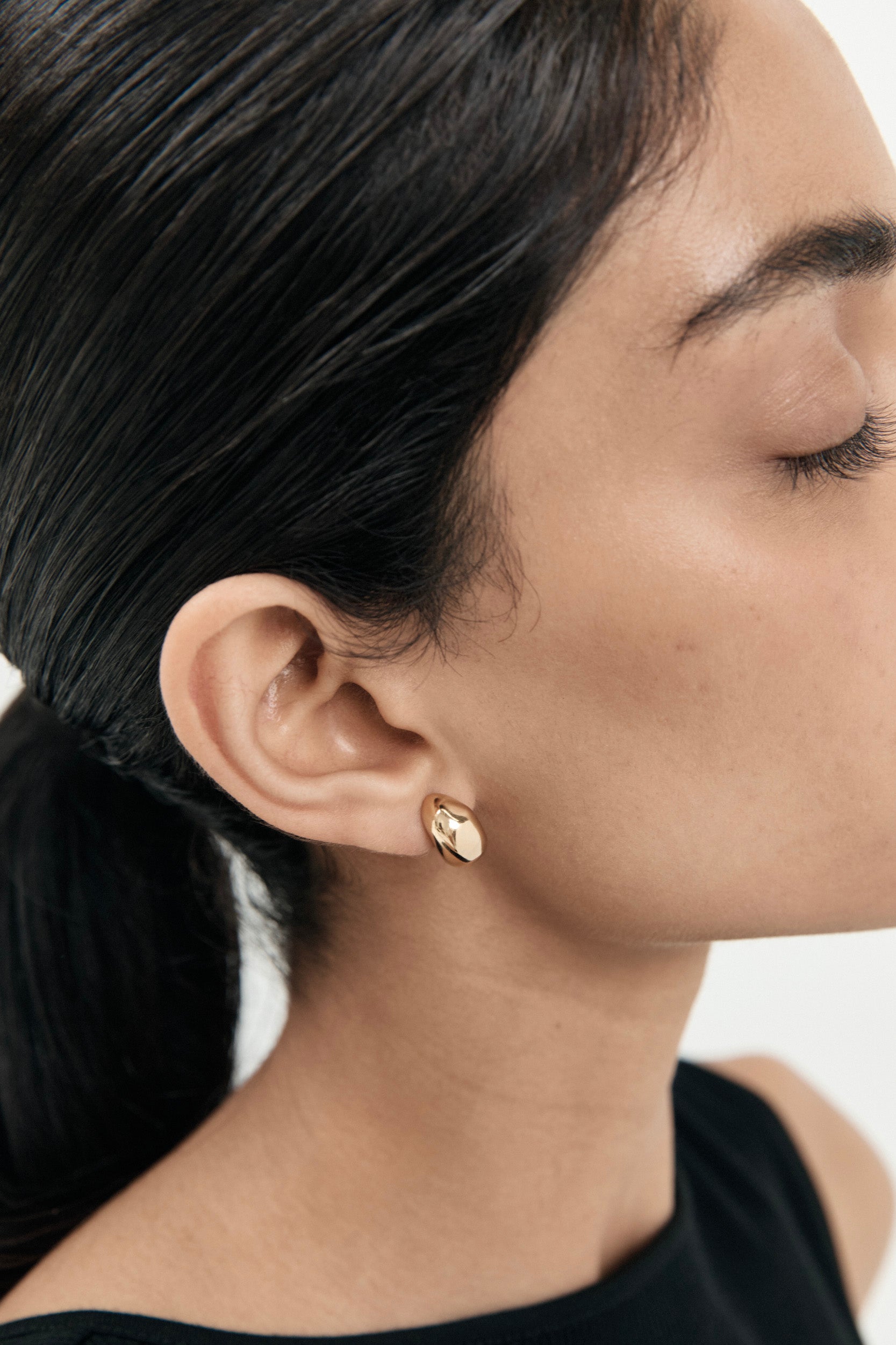 Figure Hoops - Small - Gold