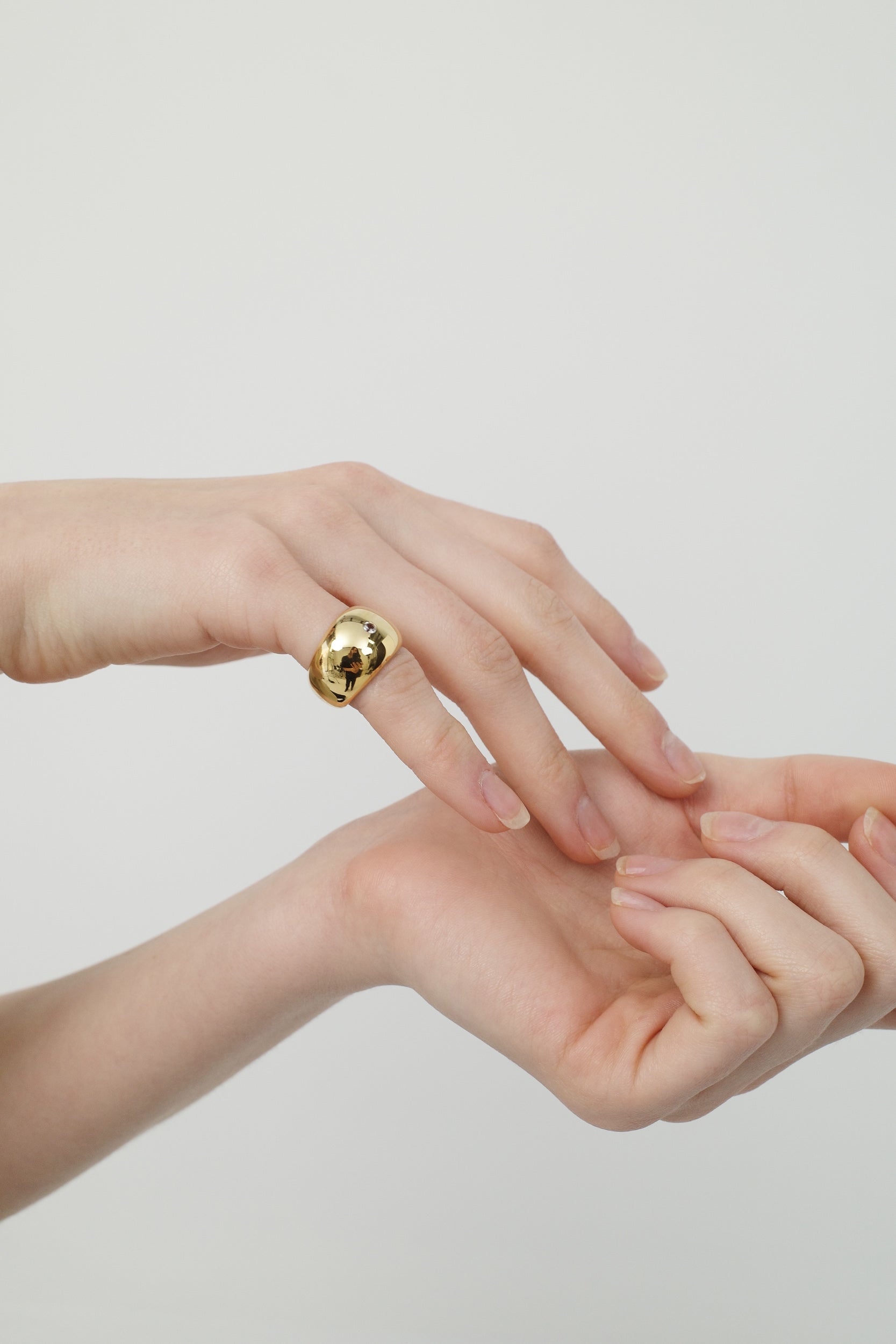 Fold Topaz Ring - Gold