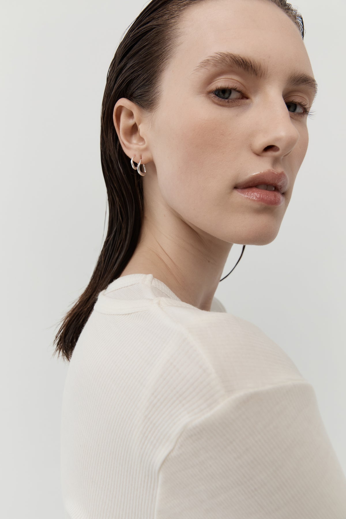 Ventee Hoops - Silver