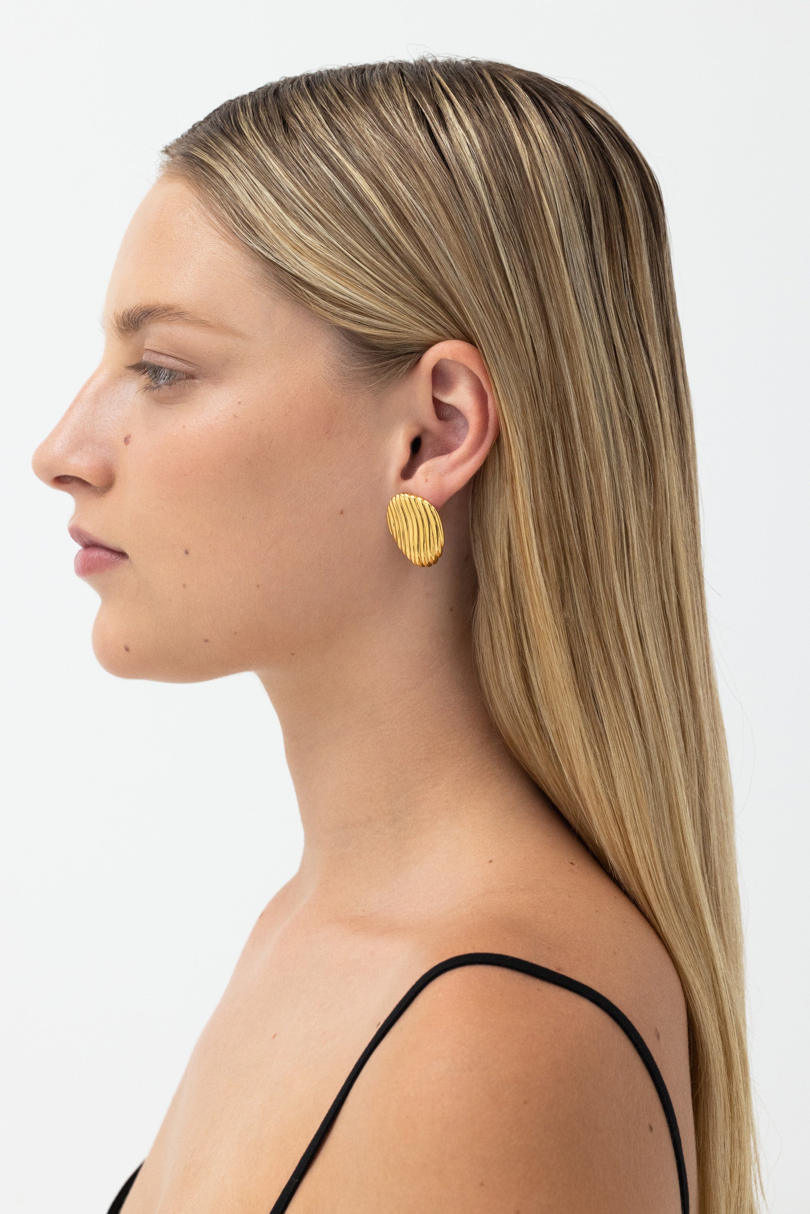 Paloma Dome Earrings - Small - Gold