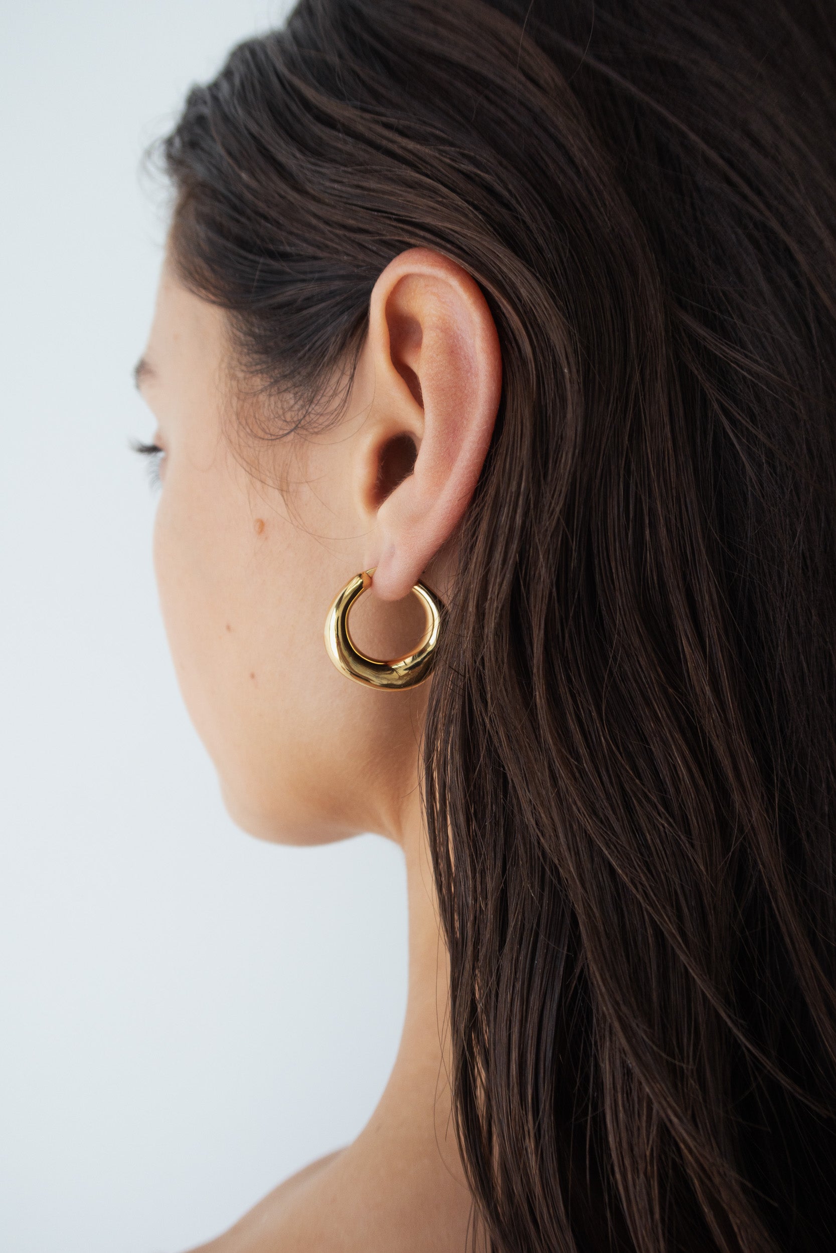 Versus Hoops - Small - Gold