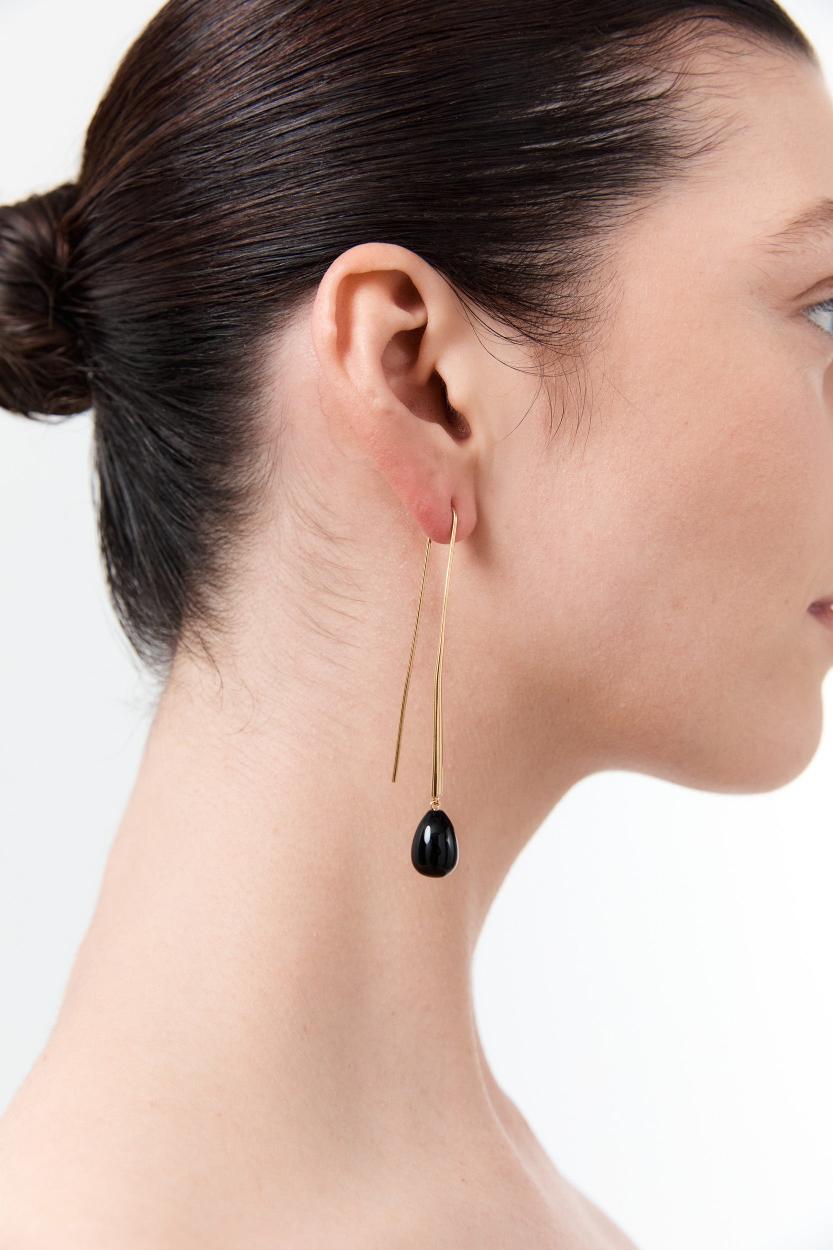 Cusp Onyx Earrings - Gold