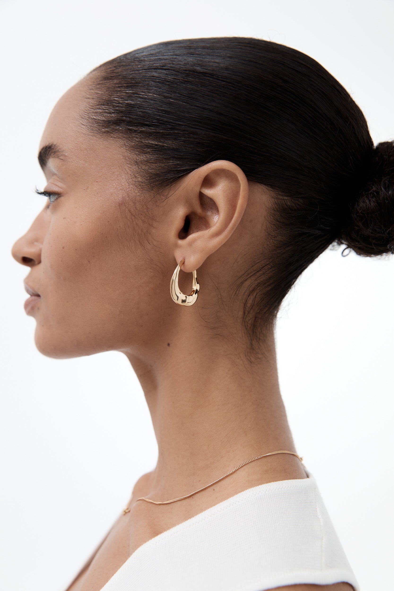 Daija Hoop - Medium - Gold