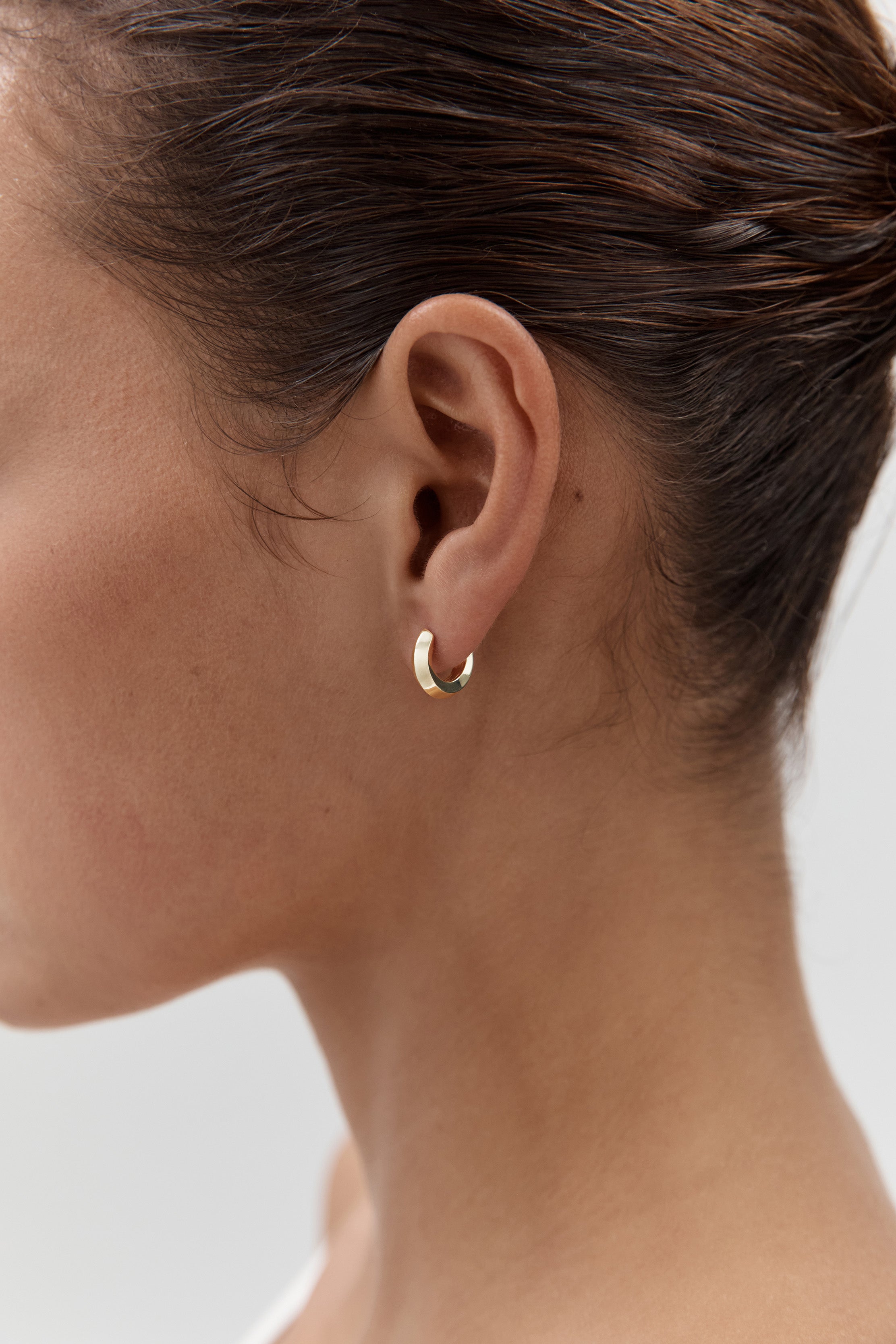 Low Beam Hoops - Small - Gold