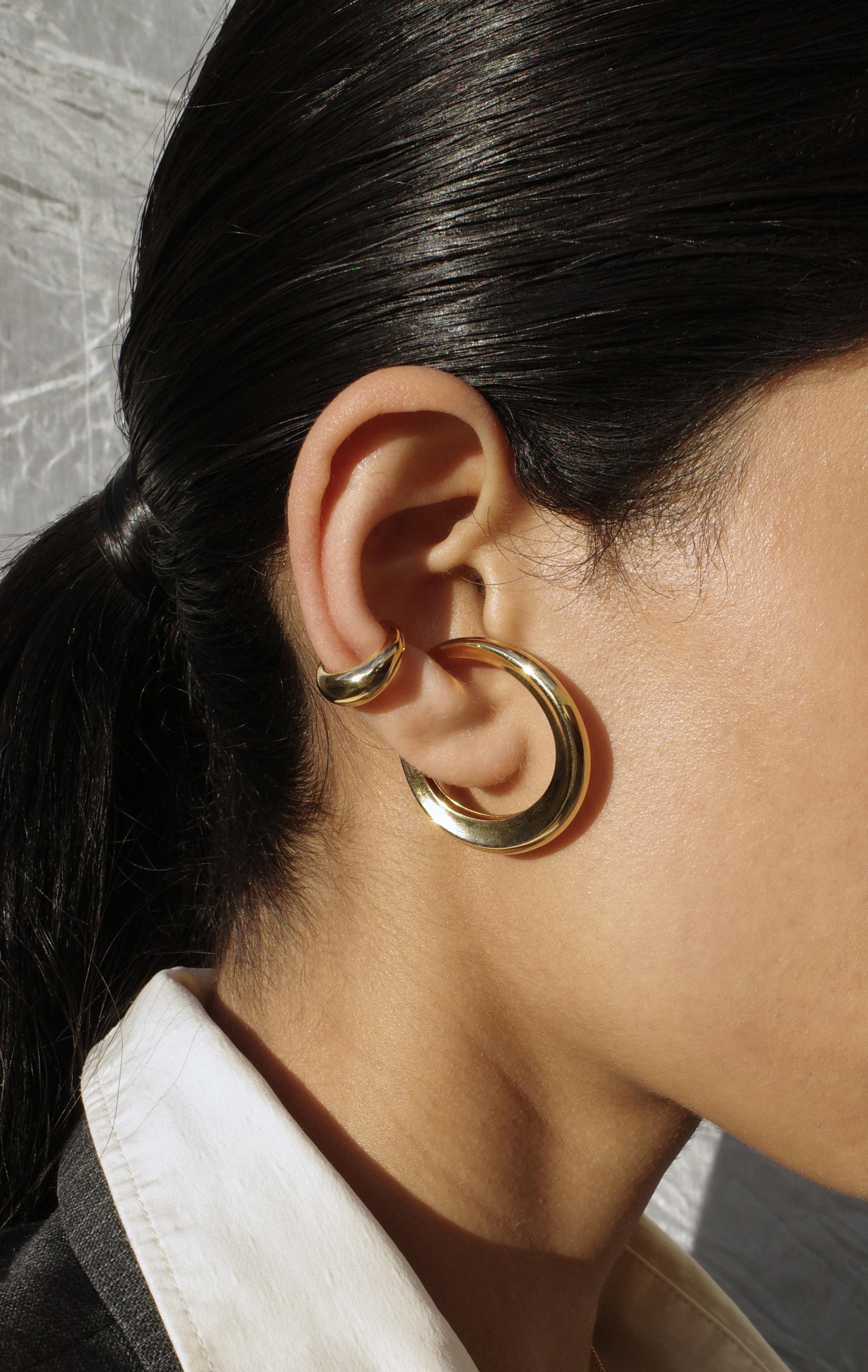 High Beam Ear Cuff - Gold