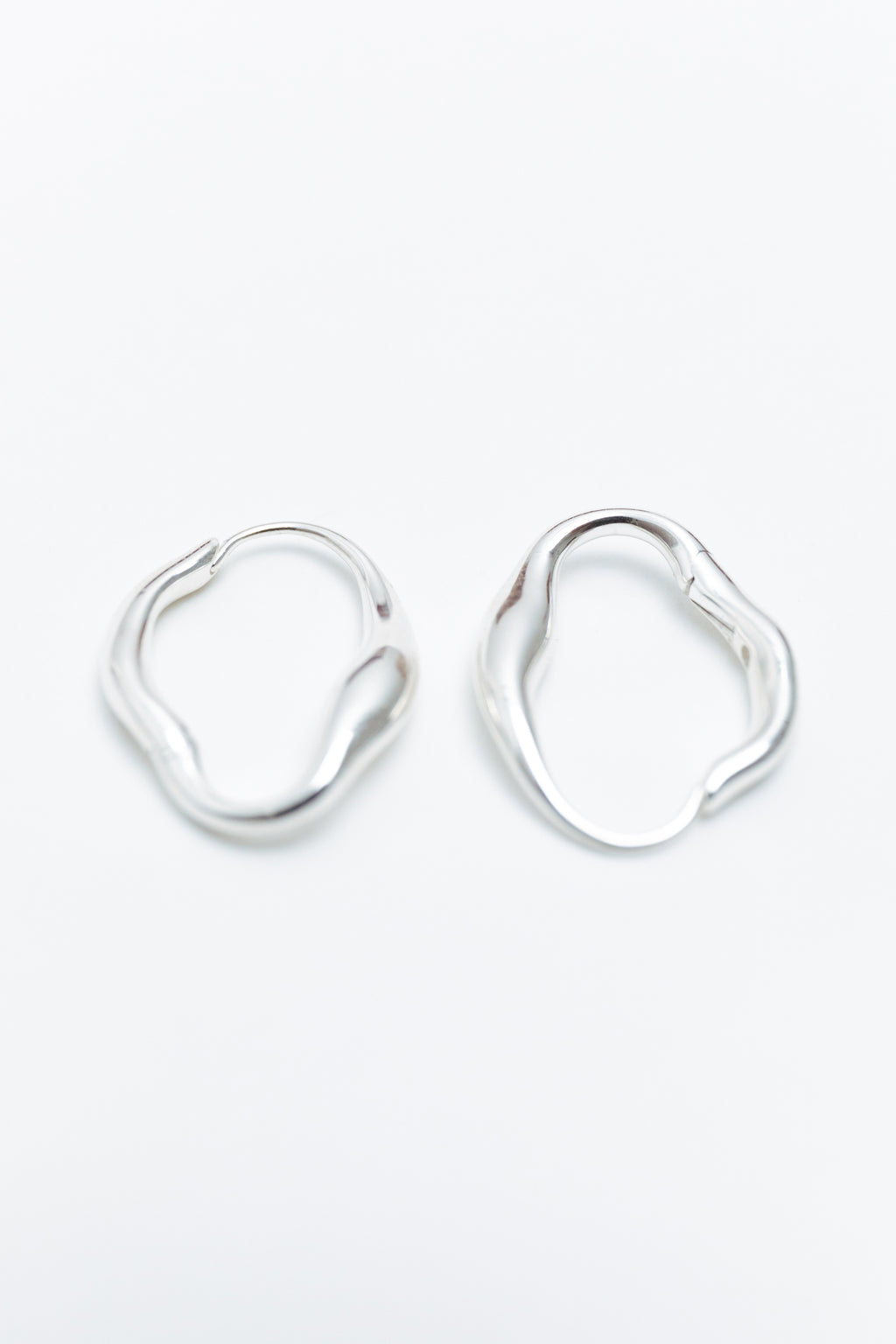 Version Hoops - Medium - Silver
