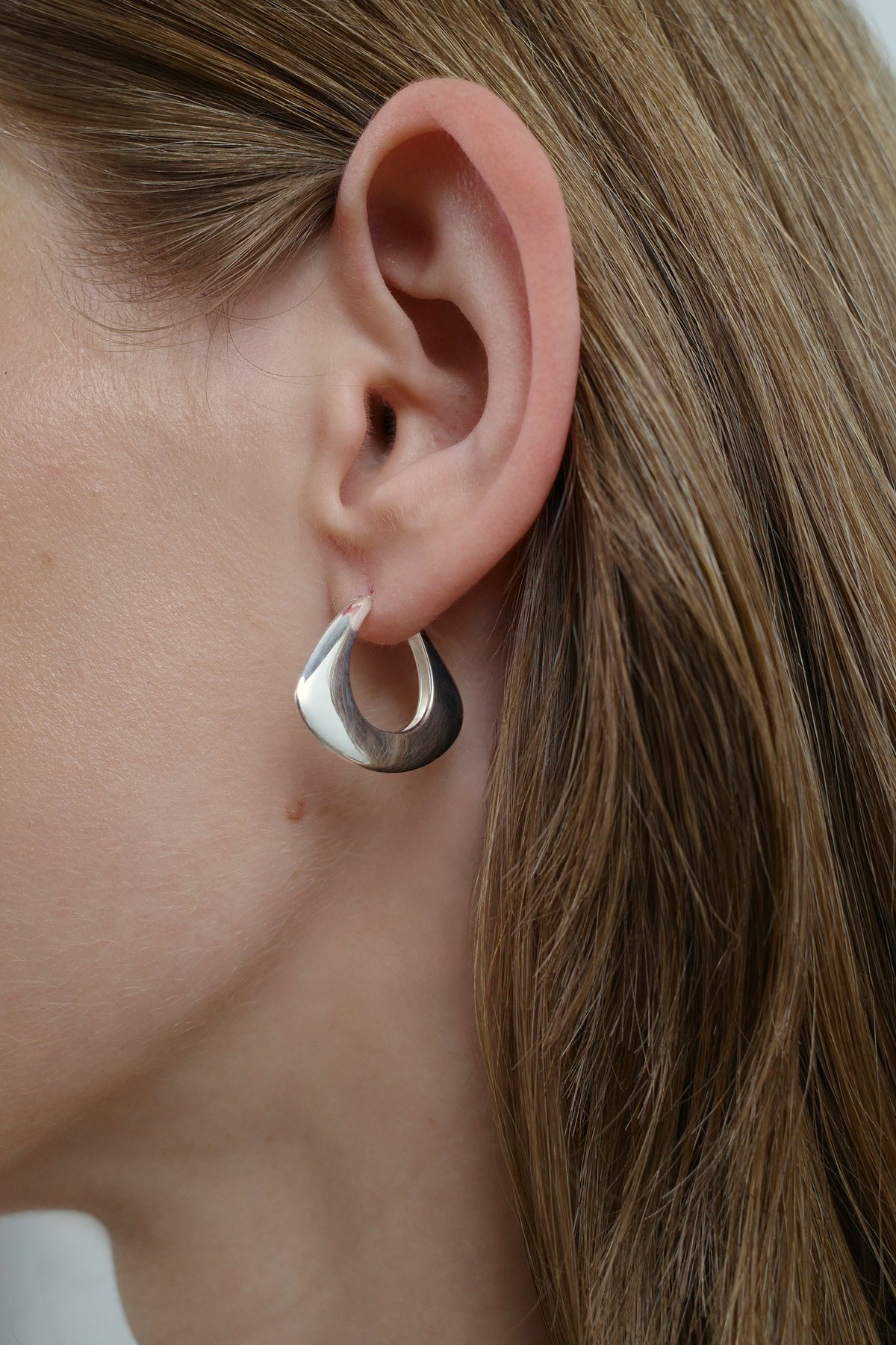 1980s Hoop - Silver
