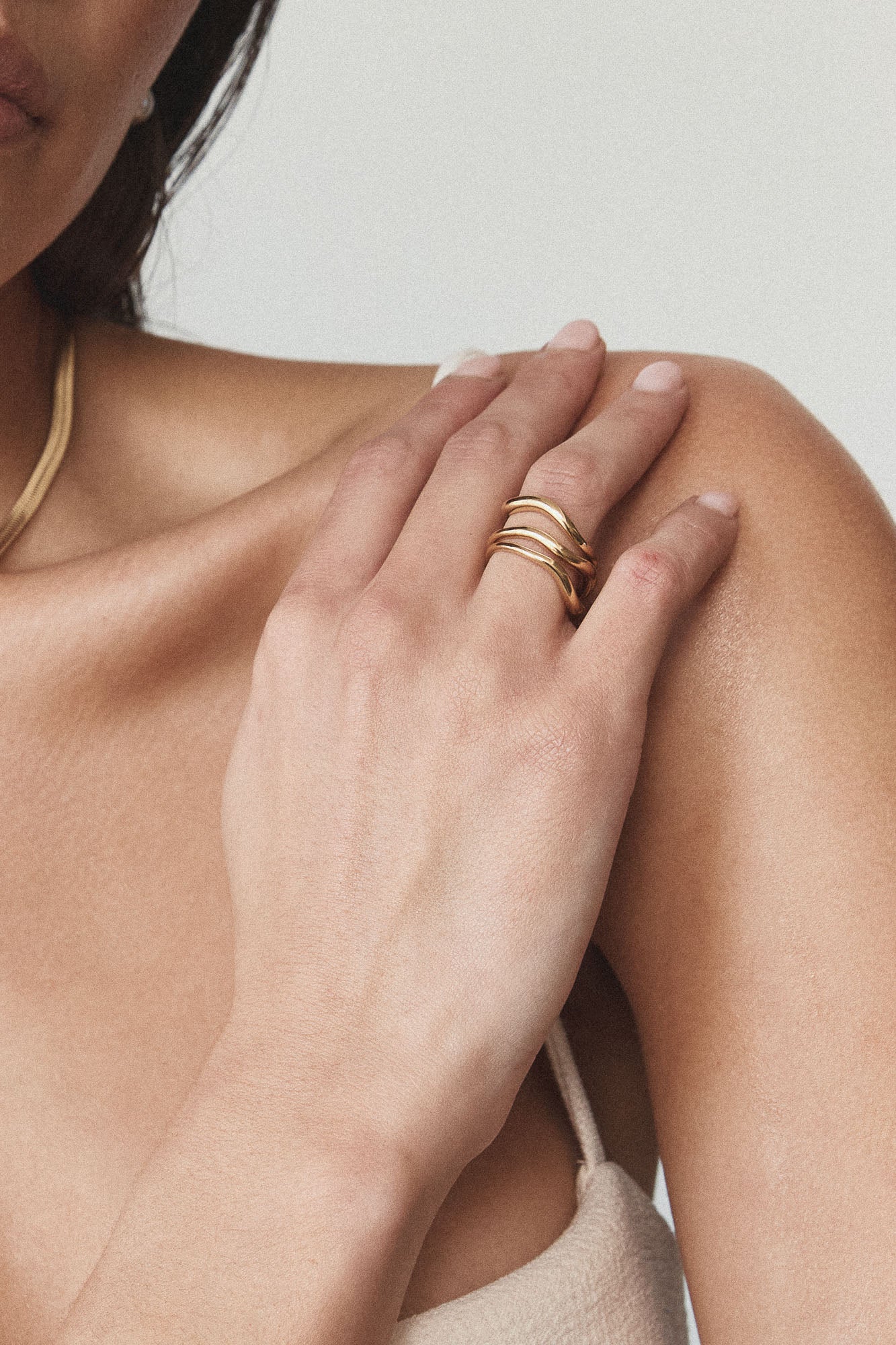 56. Ventee Ring - Gold